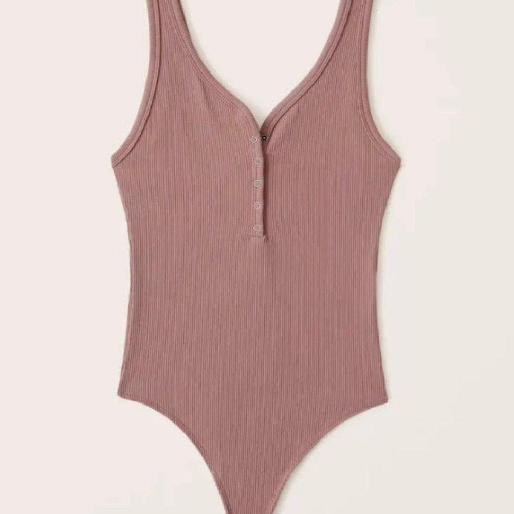 Abercrombie Mauve Ribbed Henley Bodysuit